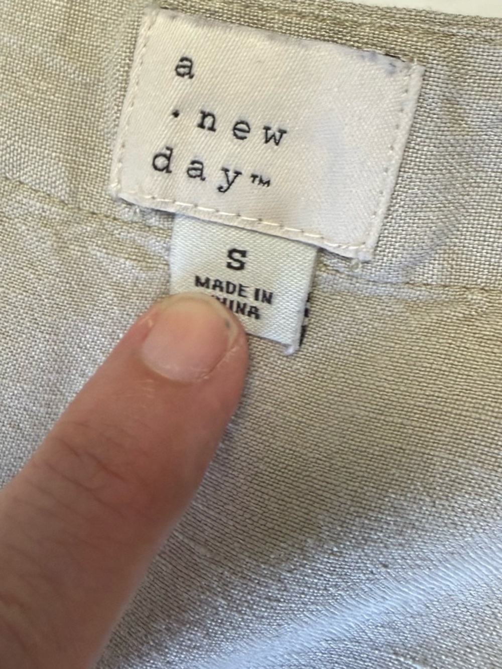a new day Sage Button-Front Tie-Waist Sleeveless Cropped Jumpsuit - Picture 11 of 14